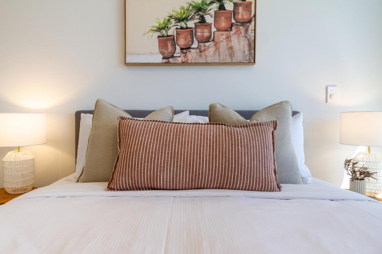 Central Sunny Perch 2 Bed 1 Bath Appartement Christchurch Buitenkant foto