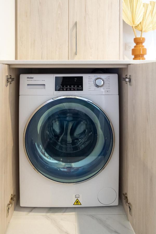 Central Sunny Perch 2 Bed 1 Bath Appartement Christchurch Buitenkant foto