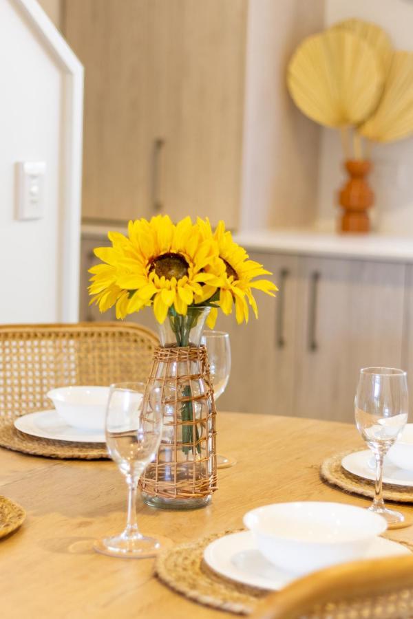 Central Sunny Perch 2 Bed 1 Bath Appartement Christchurch Buitenkant foto