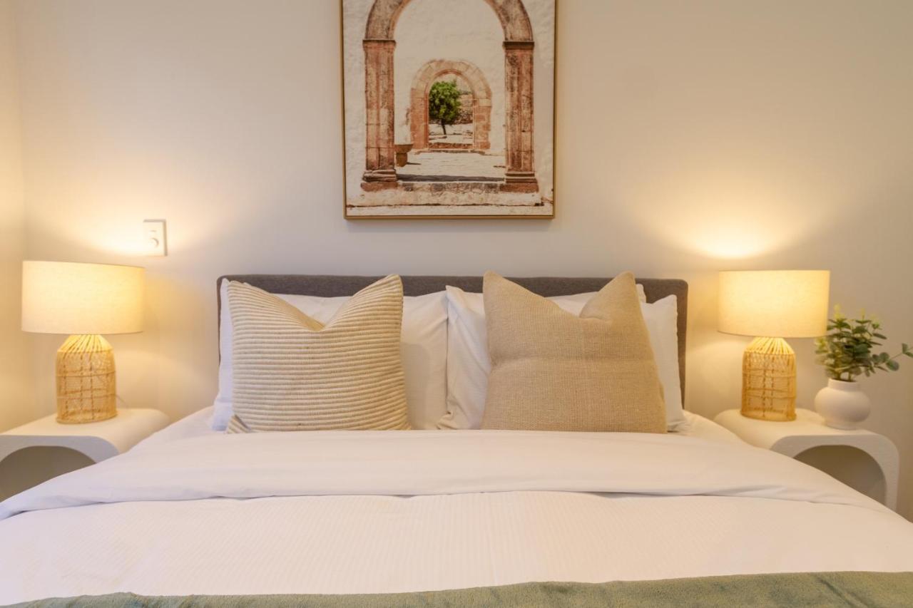 Central Sunny Perch 2 Bed 1 Bath Appartement Christchurch Buitenkant foto